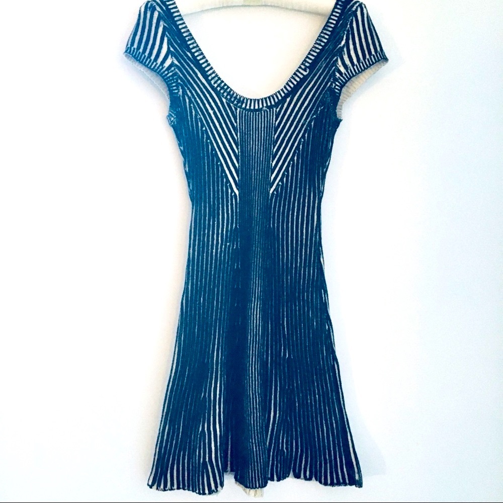 Free People pleated, black and cream, knit dress. Size XS
